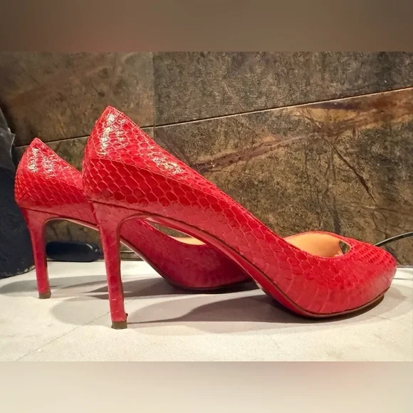 Christian Louboutin Snakeskin Animal Print Pumps - Picture 6 of 6